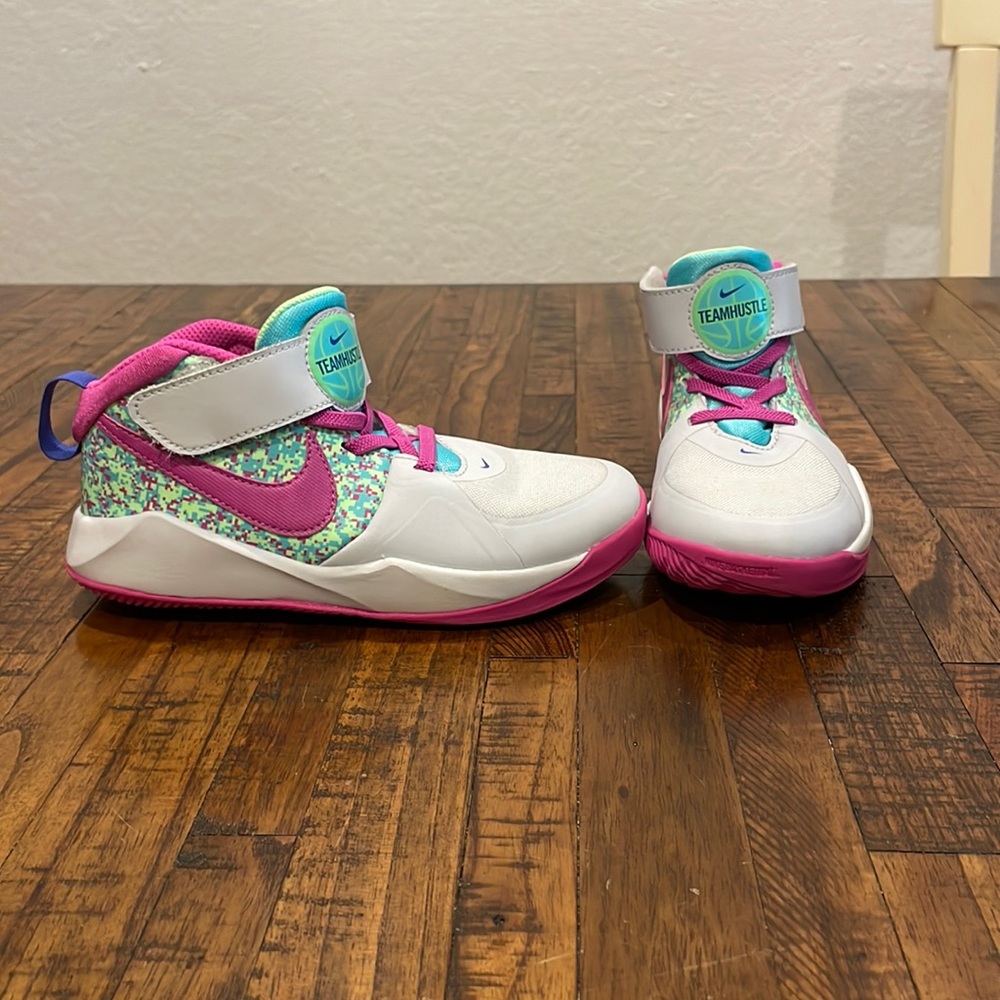 Girls basketball Shoes